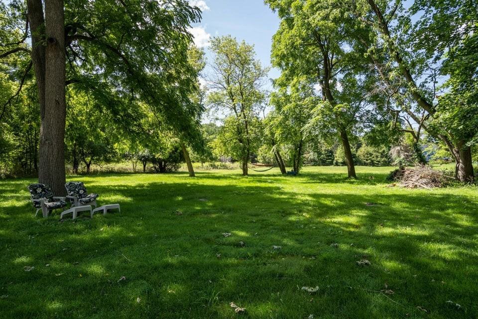 3130 Oakwood Rd #NA - Photo 3 of 35