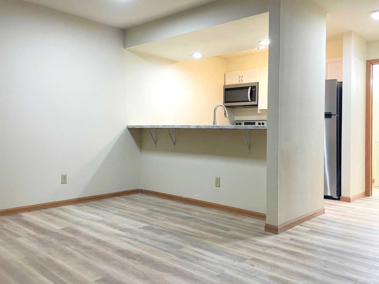 2411 Tawhee Dr #104 - Photo 6 of 18