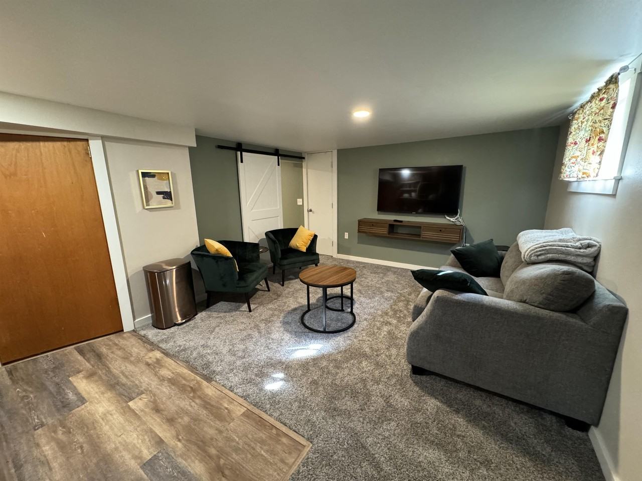 1711 1711 Avenue D - 2 #2 - Photo 2 of 12