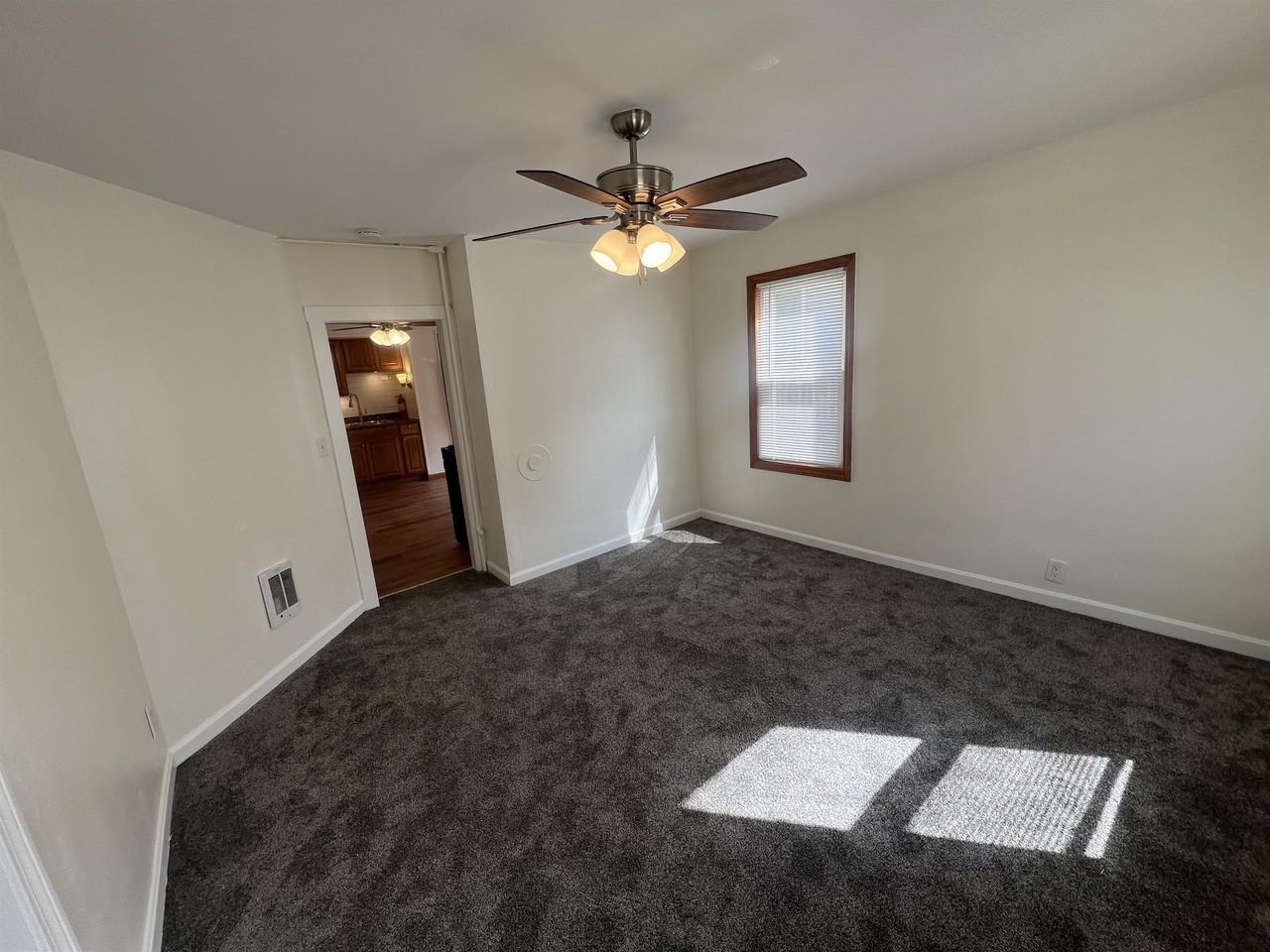5 Thenius St #5-2 - Photo 6 of 15