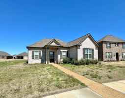 featured image of 380 Azalea Dr