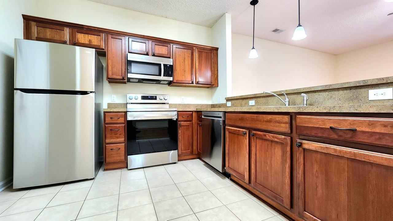 485 Canyon Oak Loop - Photo 2 of 27