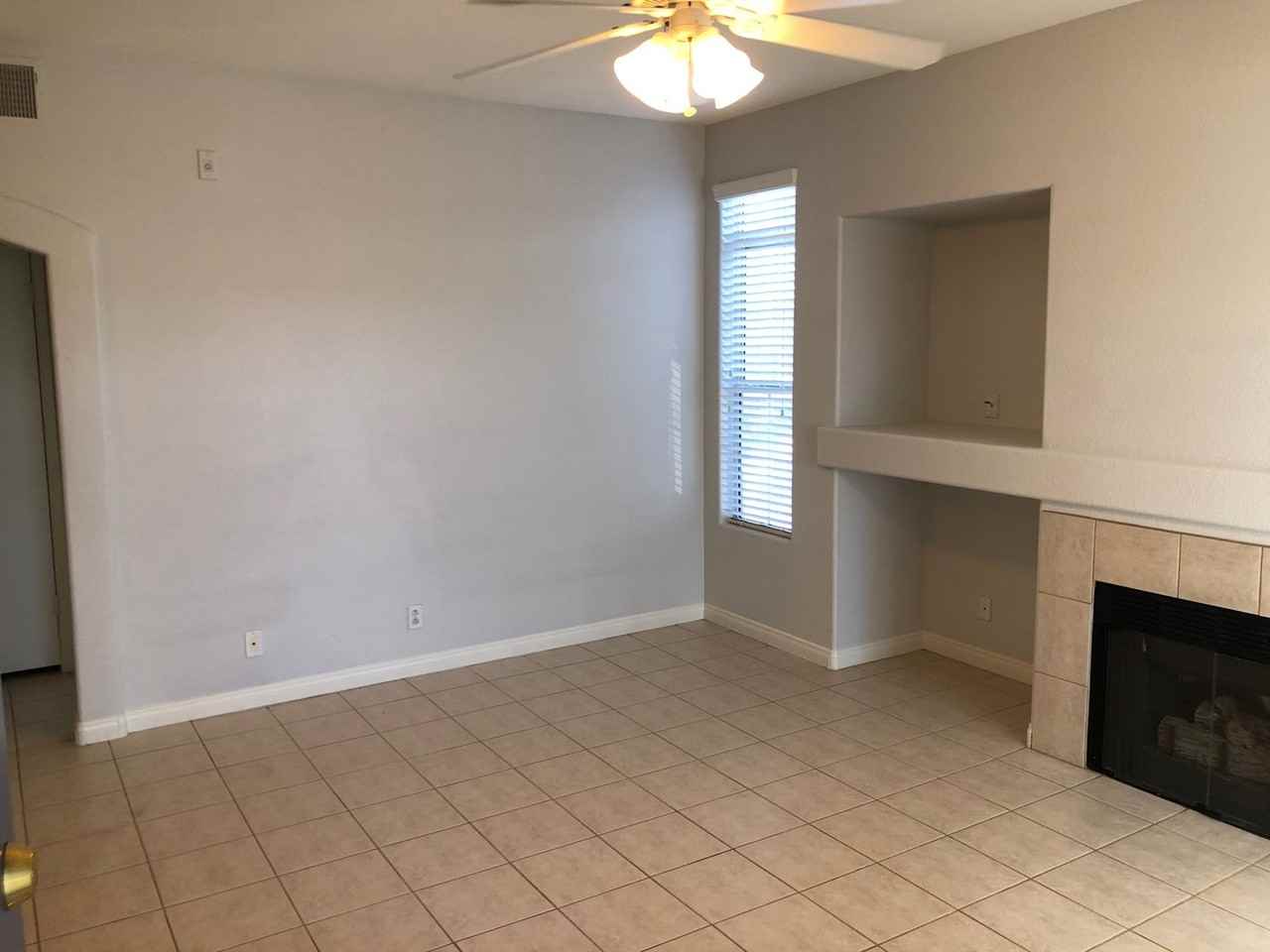 2201 Ramsgate Dr - Photo 2 of 17