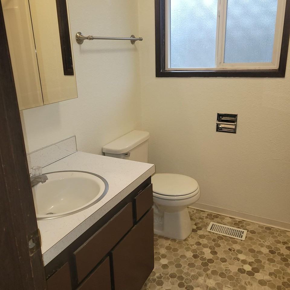 Goeco, Inc-PM-018-0013-533-535 - Photo 2 of 14