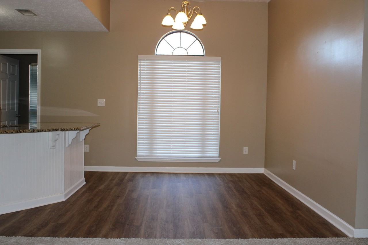 14 Willow Oak Dr - Photo 3 of 24