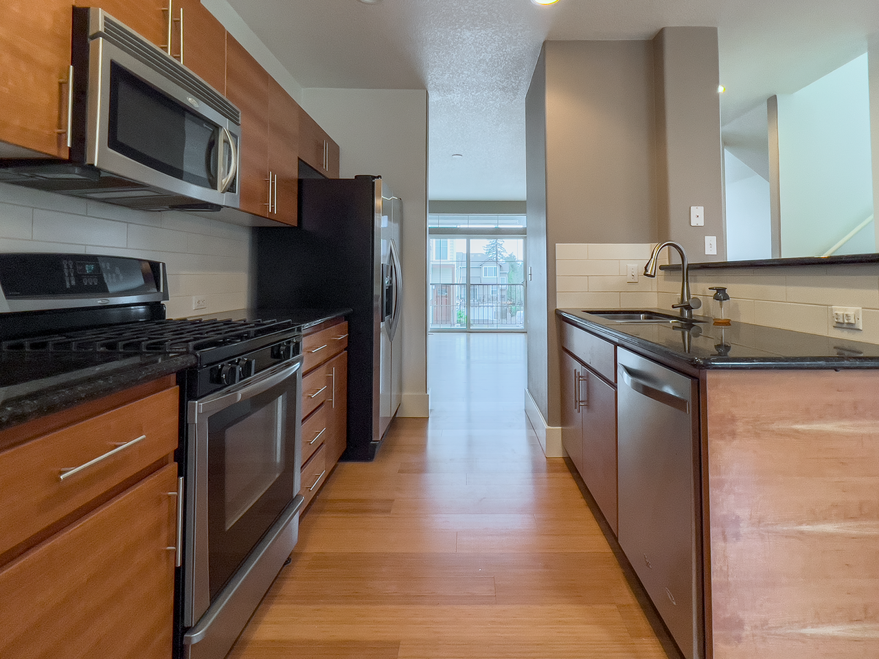 730 Nw 118th Ave #101 - Photo 2 of 37