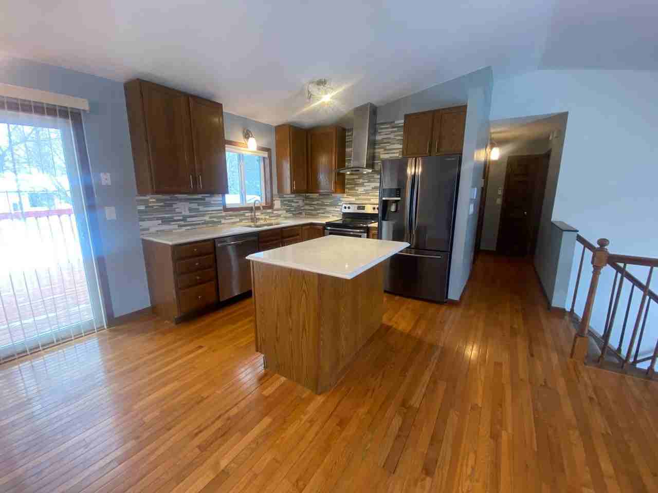 2807 26th Street Cir S - Photo 2 of 25