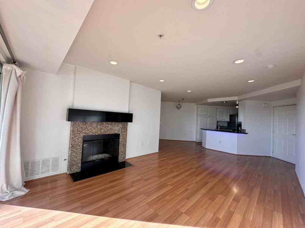 11385 Affinity Court - Photo 3 of 27