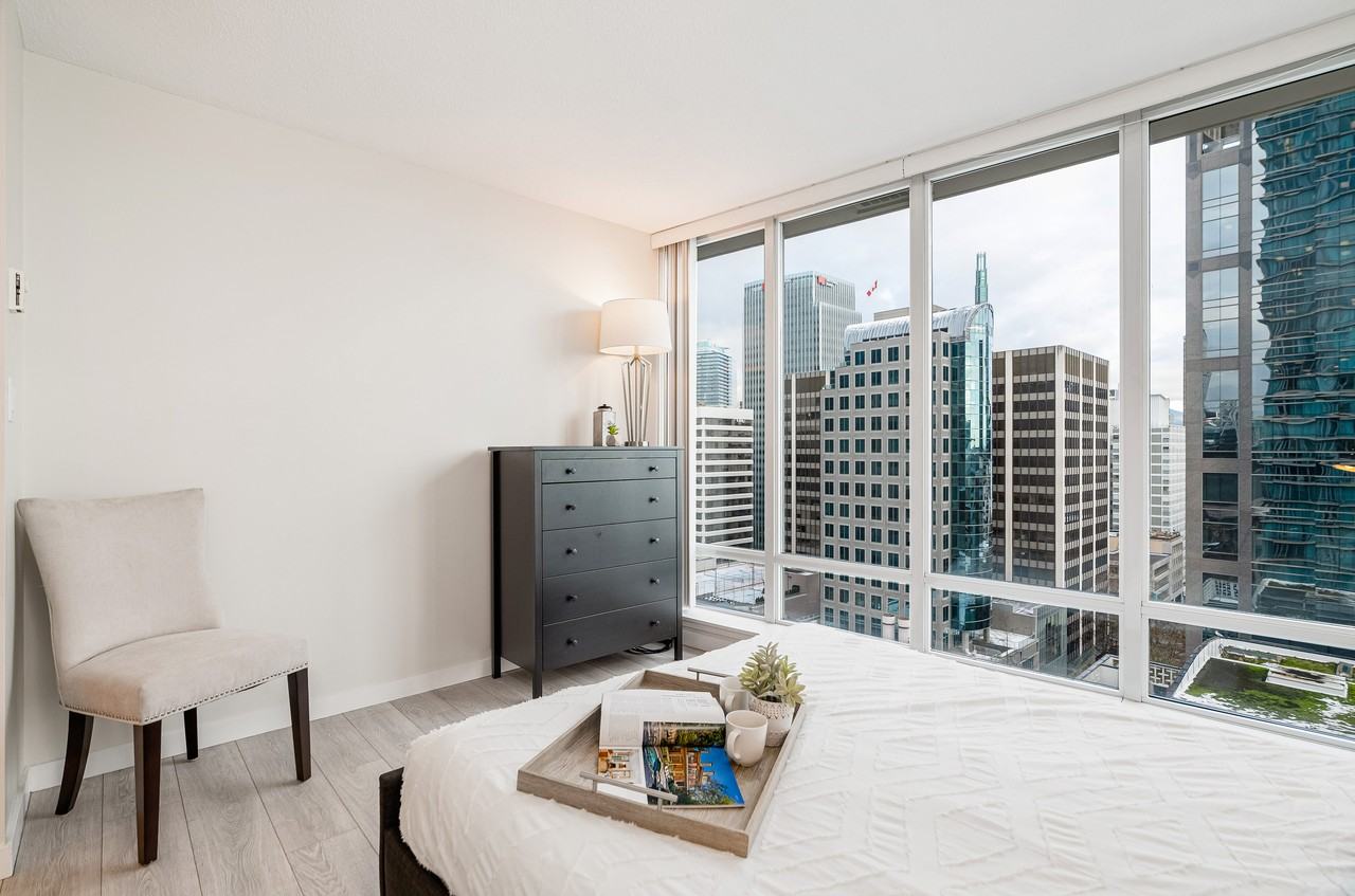610 Granville Street - Photo 10