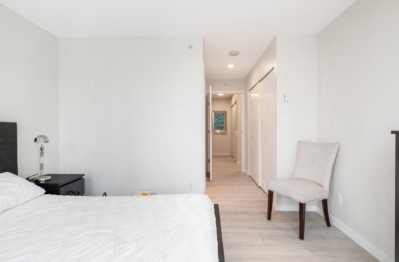610 Granville Street - Photo 11