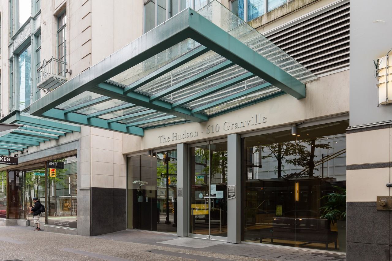 610 Granville Street - Photo 18