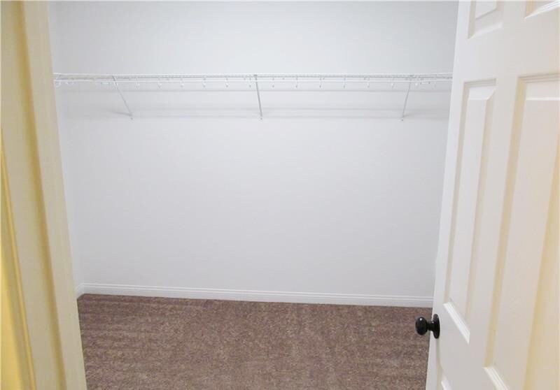 7653 Sandhaven St - Photo 2 of 31