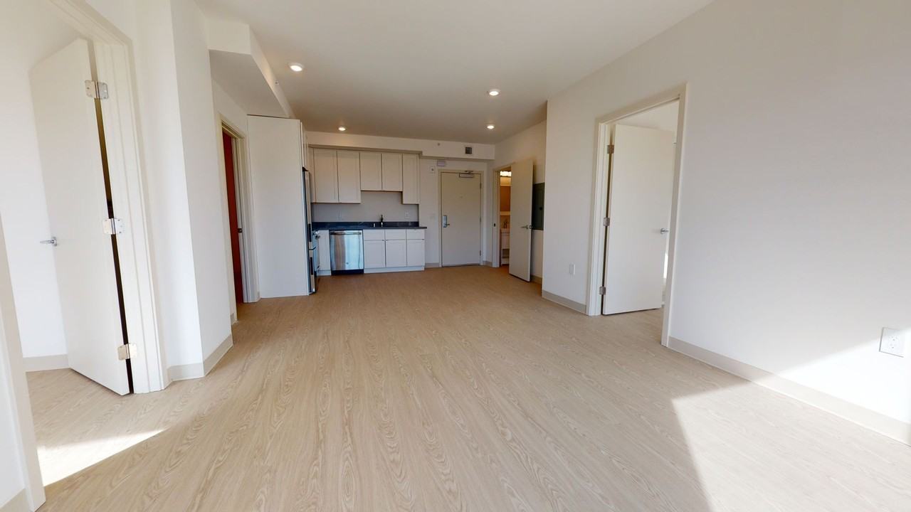 363 6th St - Photo 5 of 32