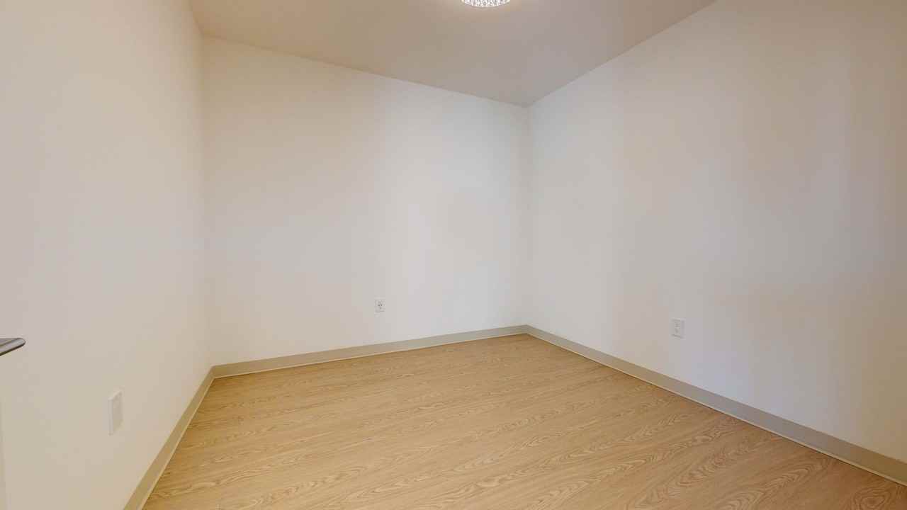 363 6th St - Photo 7 of 32