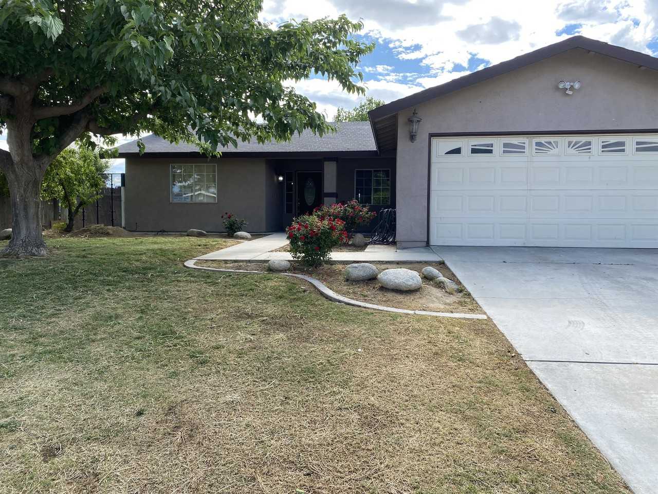 10708 San Gorgonio St - Photo 2 of 9