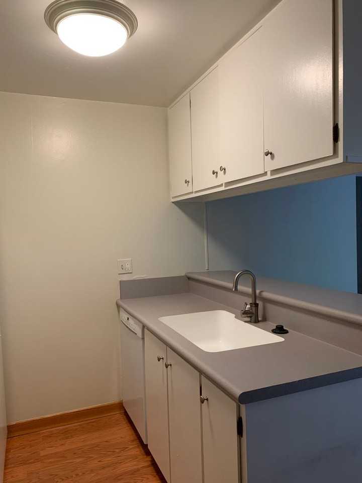 2806 Bidwell St #1 - Photo 5 of 11