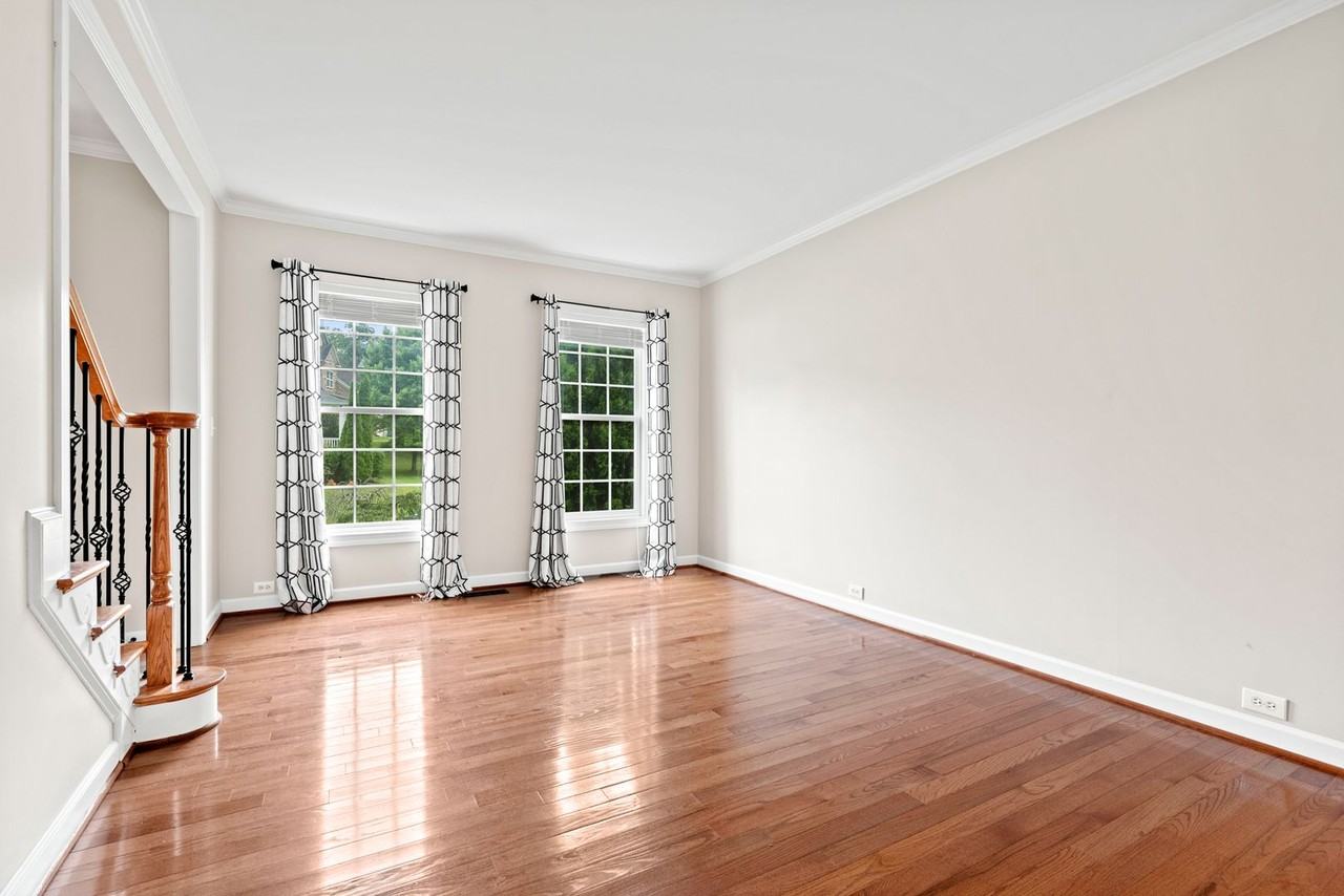 104 Trinity Grove Dr - Photo 3 of 23