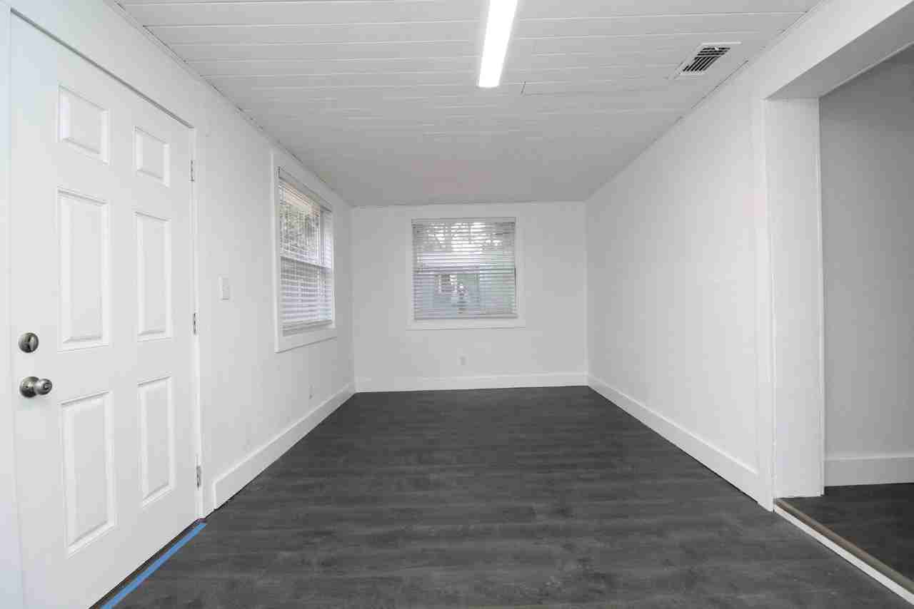 529 Wynnehurst St - Photo 2 of 18