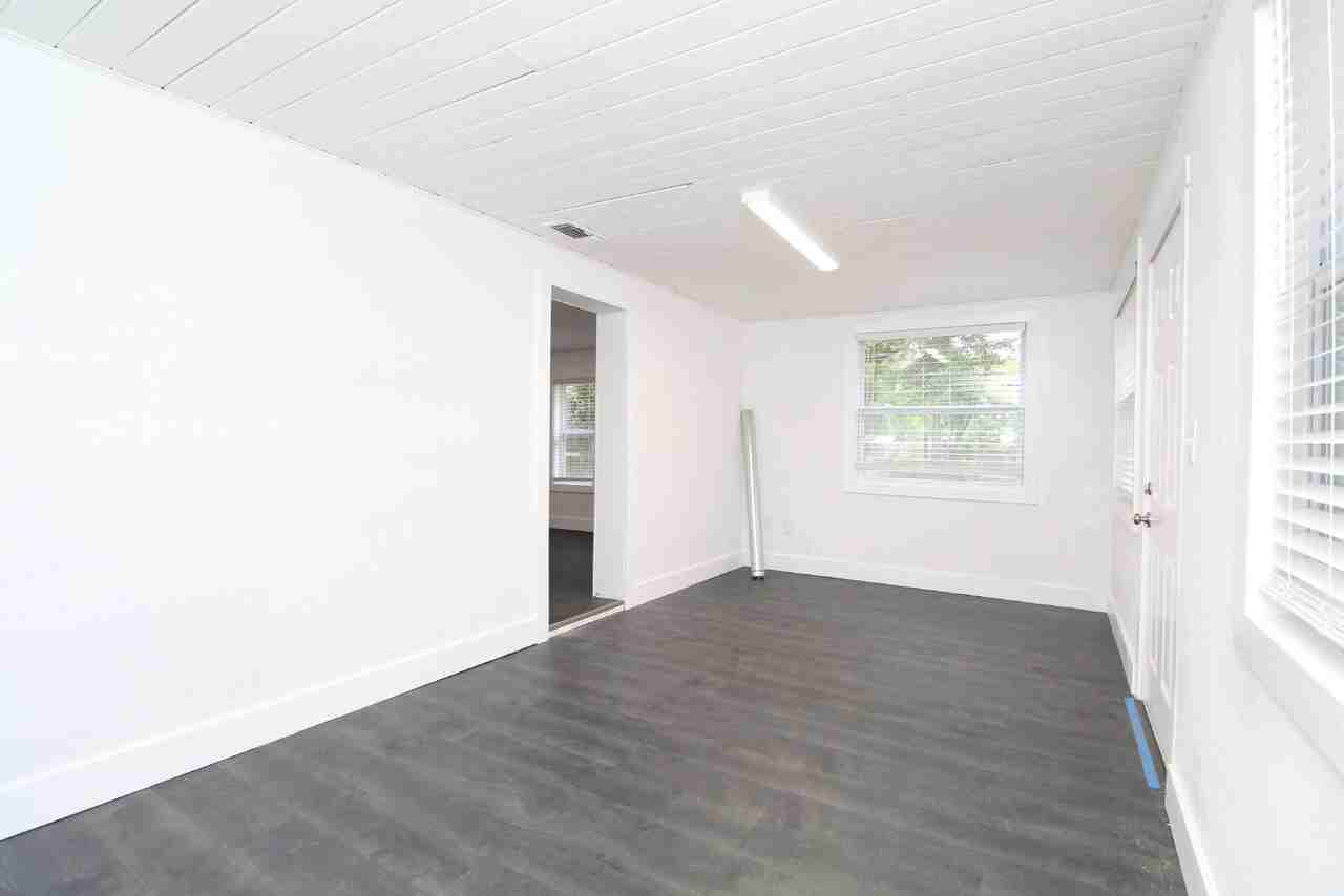 529 Wynnehurst St - Photo 3 of 18