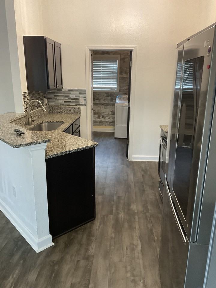 27 Brindlewood Dr - Photo 5 of 13