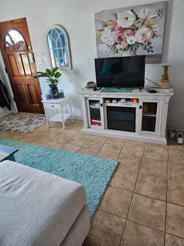 56 Margaret Rd #A - Photo 2 of 12