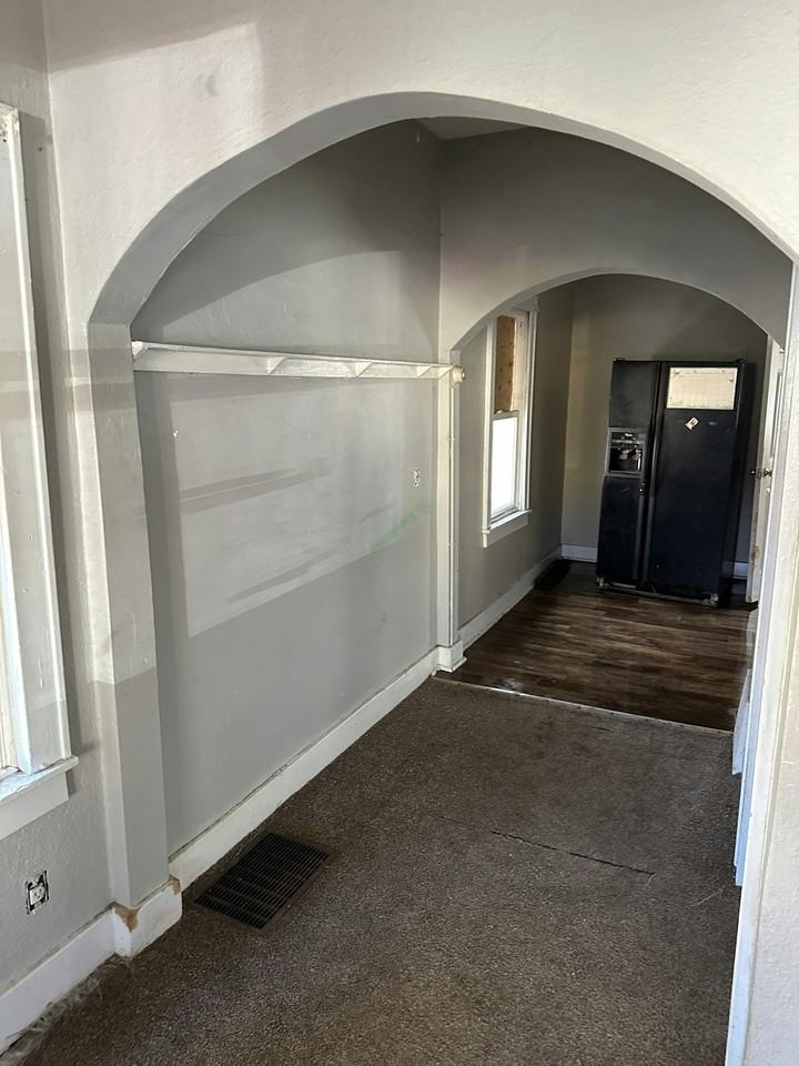 1418 West Butler Street - Photo 4 of 7