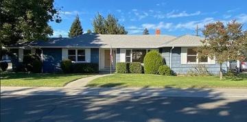 featured image of 1083 Thompson Ave #1