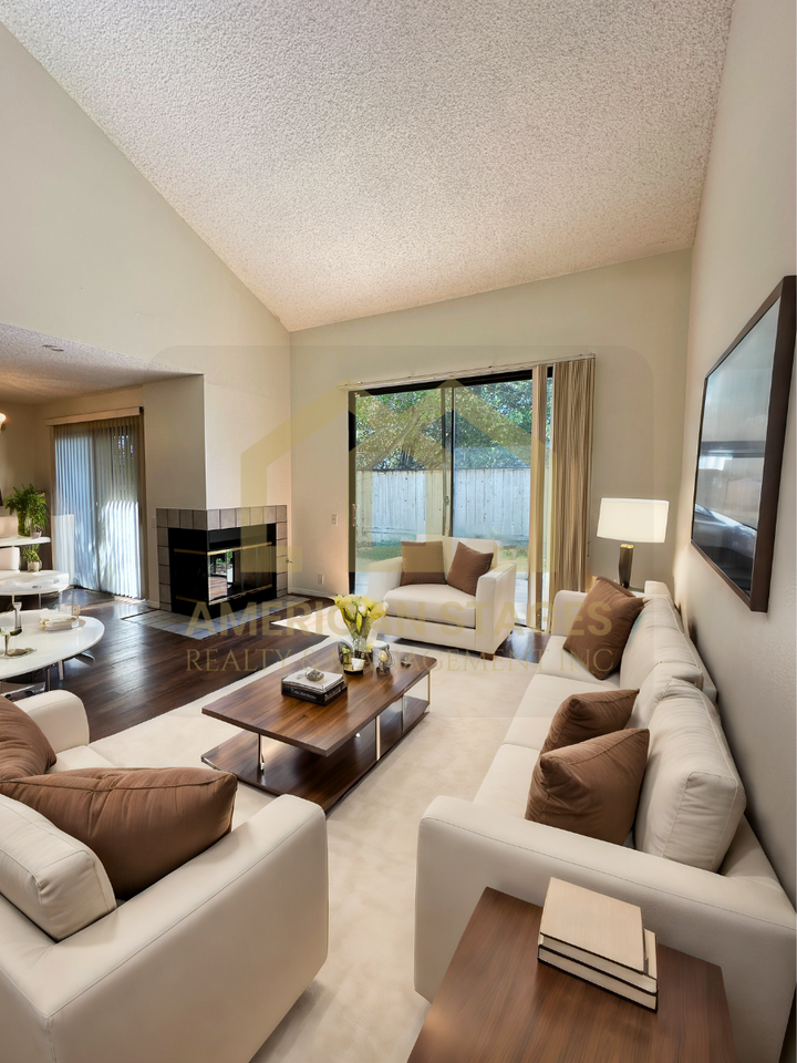 3673 Constellation Rd #1 - Photo 3 of 15