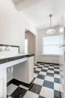 featured image of 2503 Nw Raleigh St