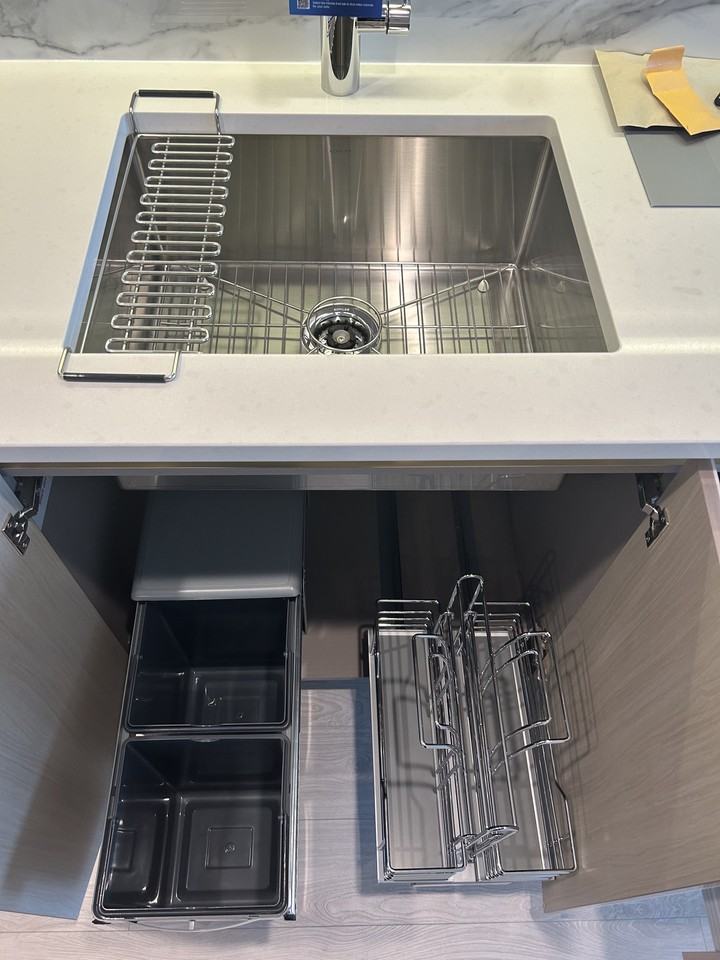 4880 Lougheed Highway #4101 - Photo 7 of 11