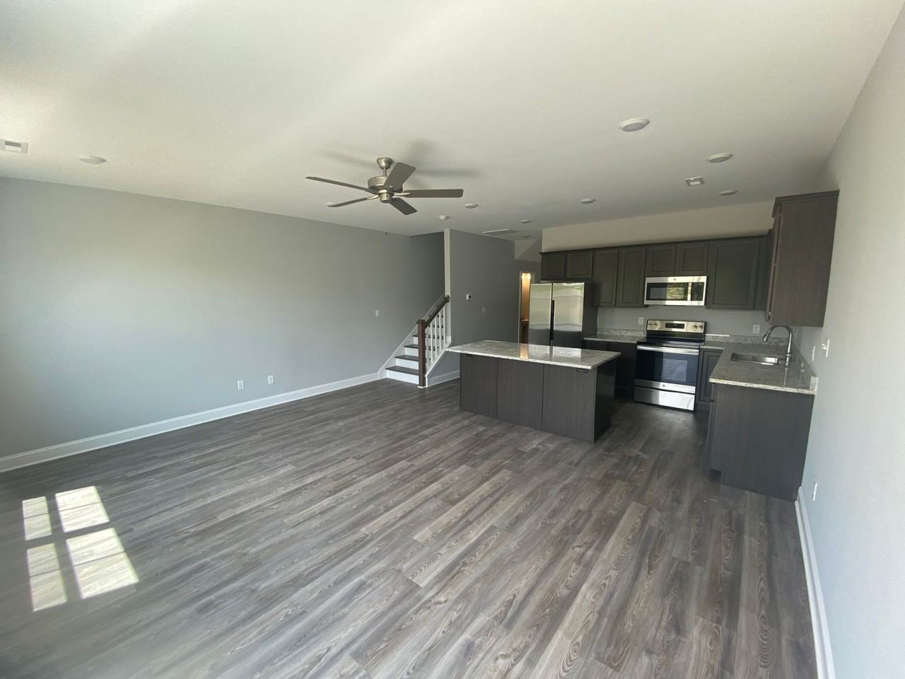 4831 Moon Lake Ln - Photo 5 of 16