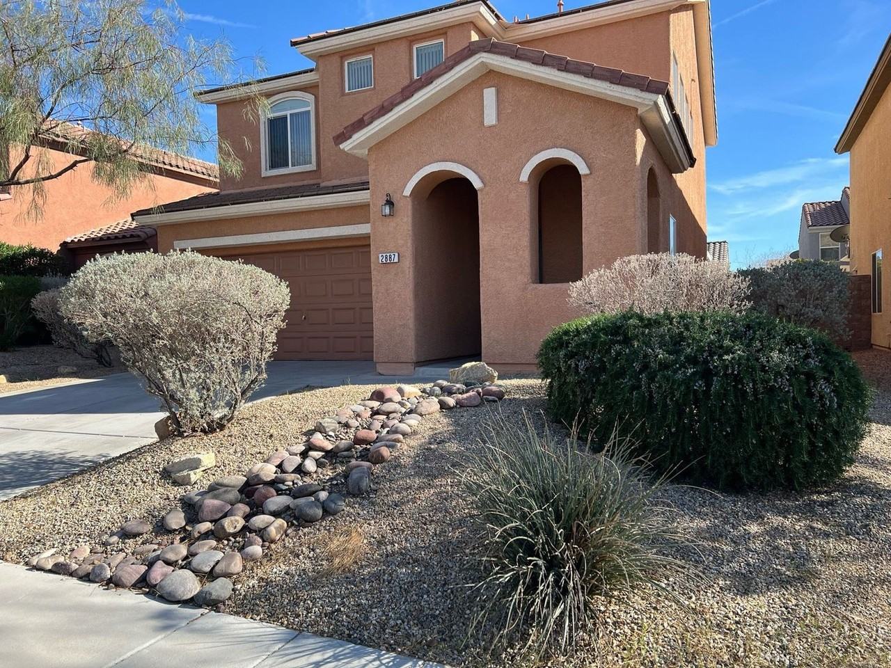 2887 Rothesay Avenue - Photo 2 of 14