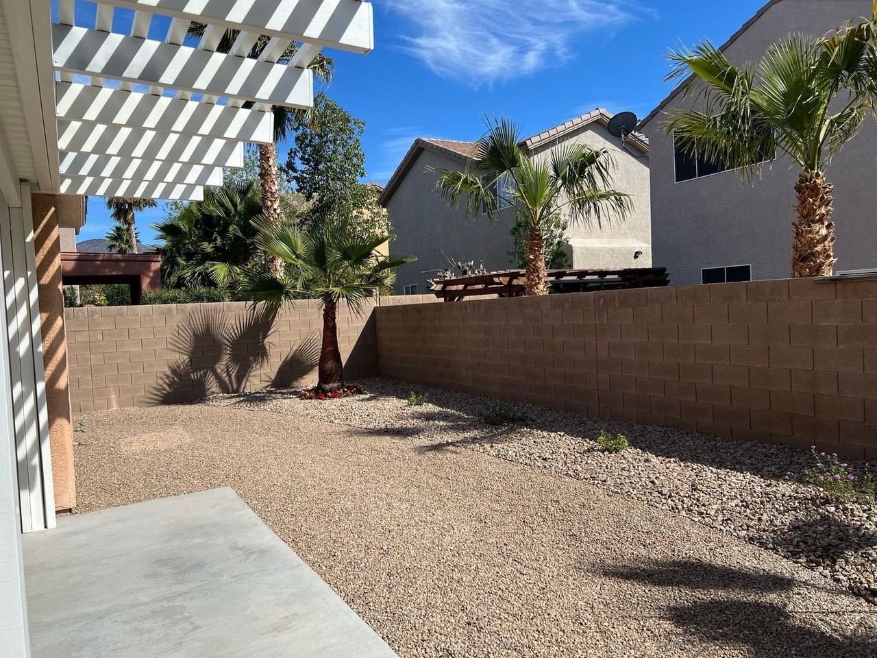 2887 Rothesay Avenue - Photo 3 of 14