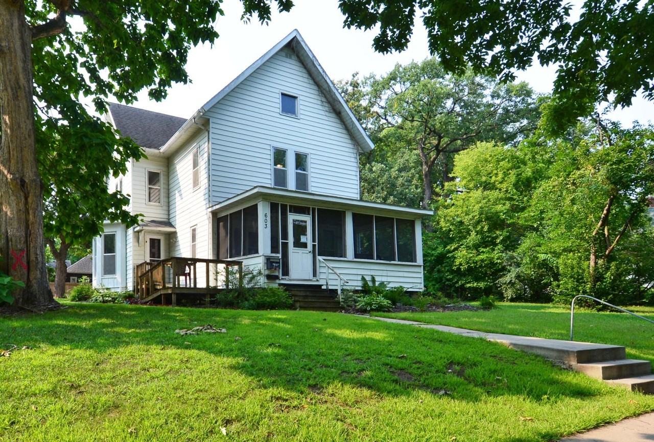 603 3rd St. W. - Photo 3 of 19