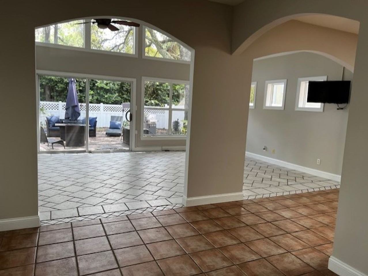 90 Bermuda Pointe Cir - Photo 2 of 27