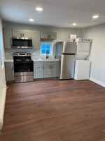 featured image of 122 E High St ## 124