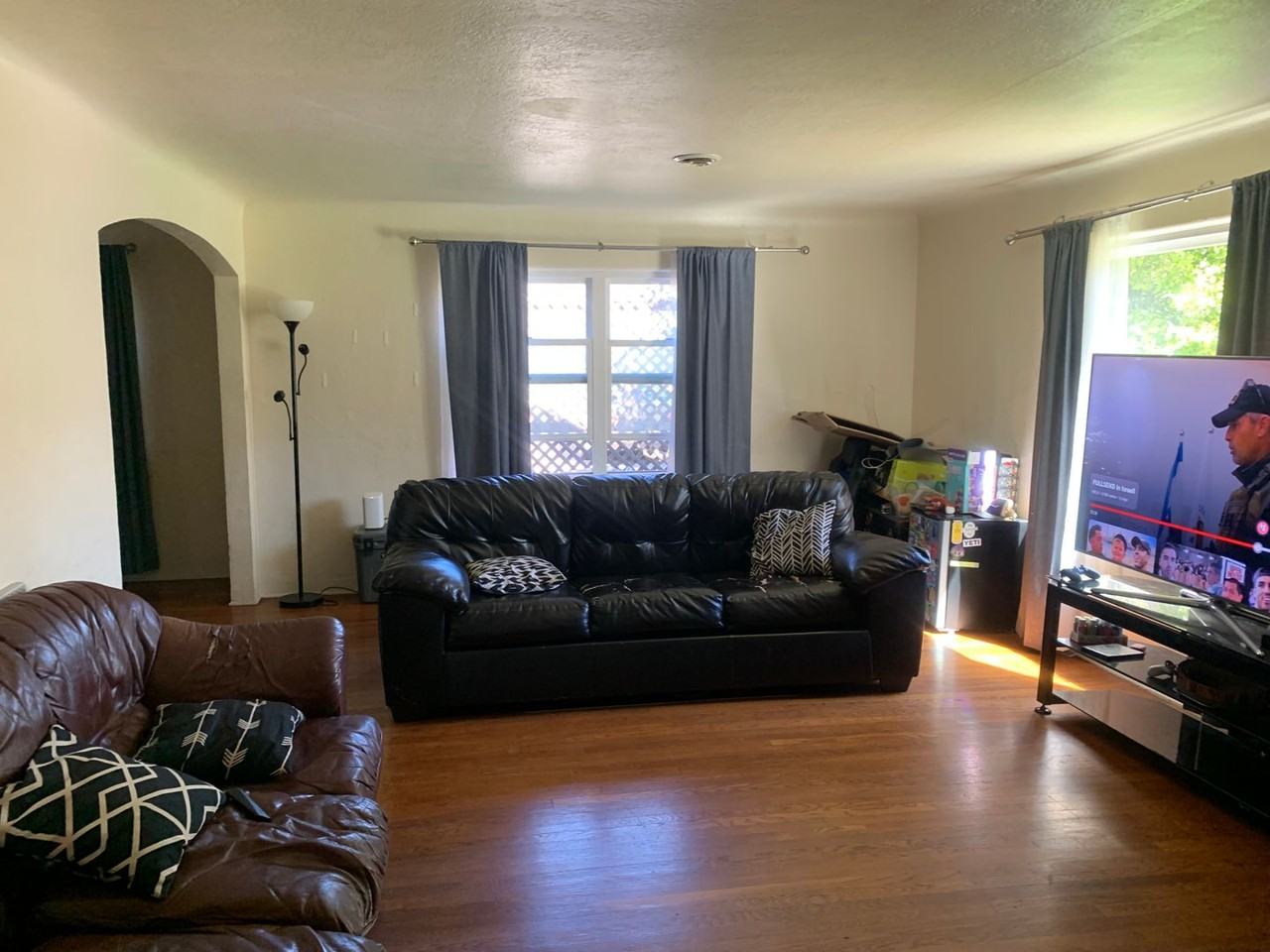 228 W 1st Ave - Photo 4 of 21