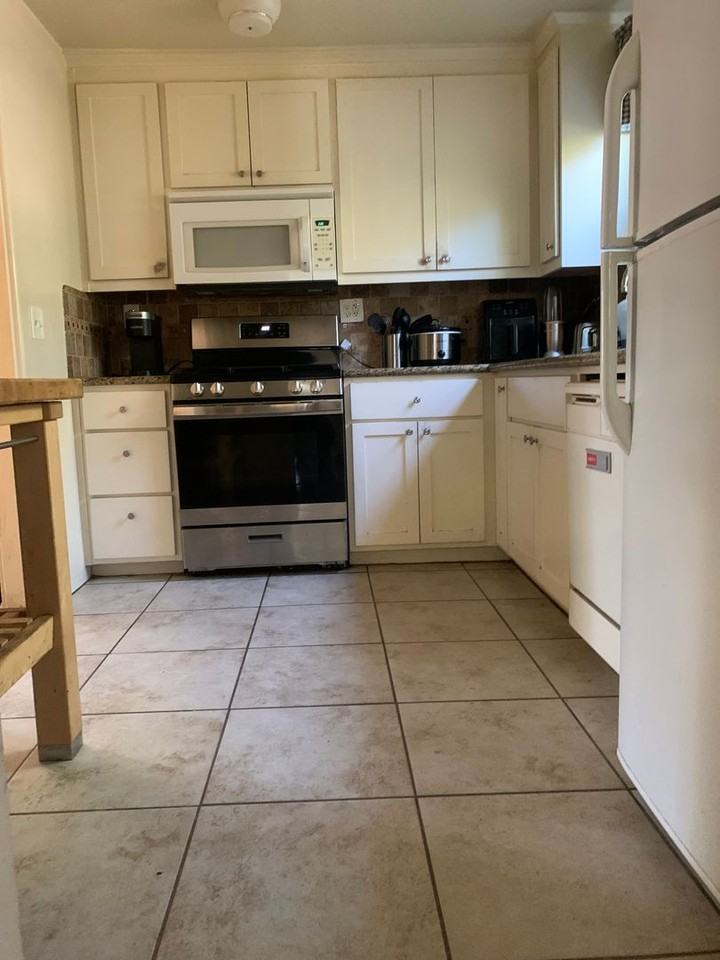 228 W 1st Ave - Photo 6 of 21