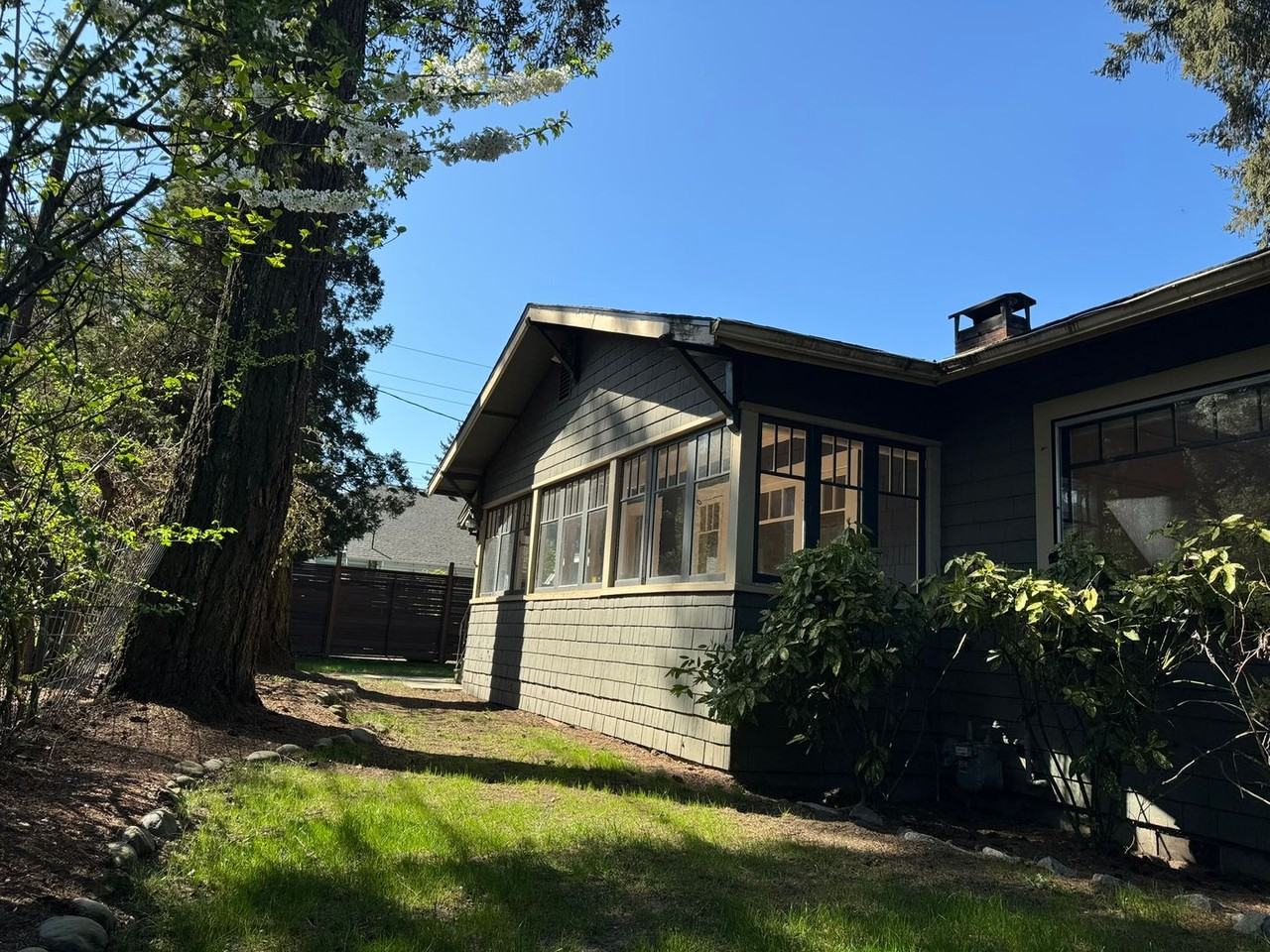 10227 Ne Shaver St - Photo 2 of 50
