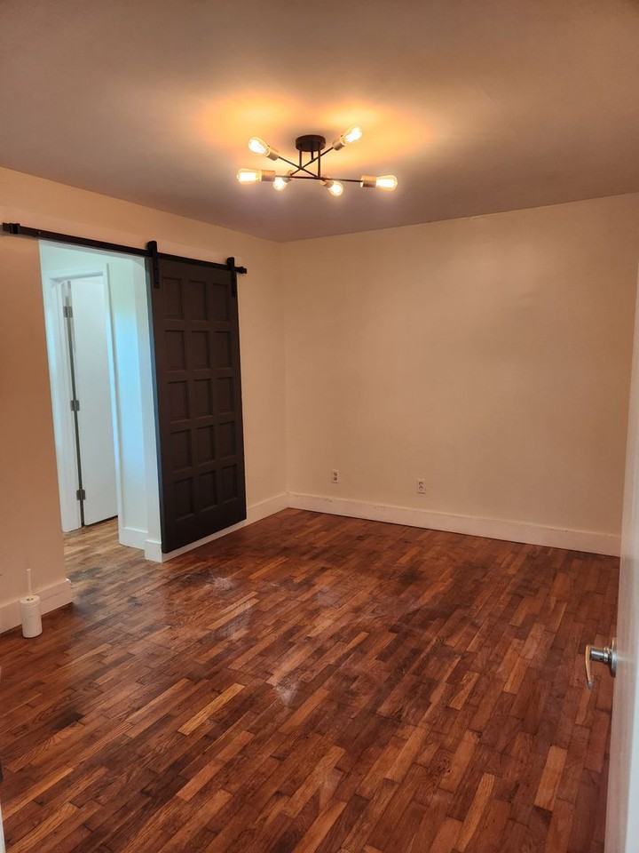 207 N Central Ave - Photo 2 of 14
