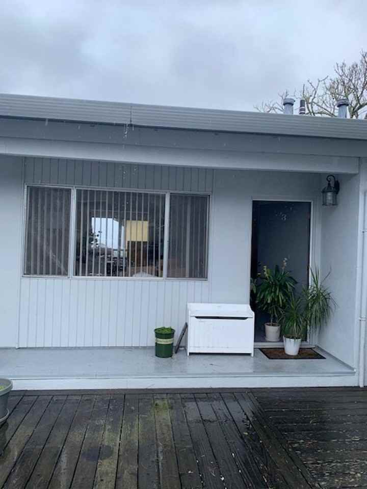 260 Belden St - Photo 2 of 18