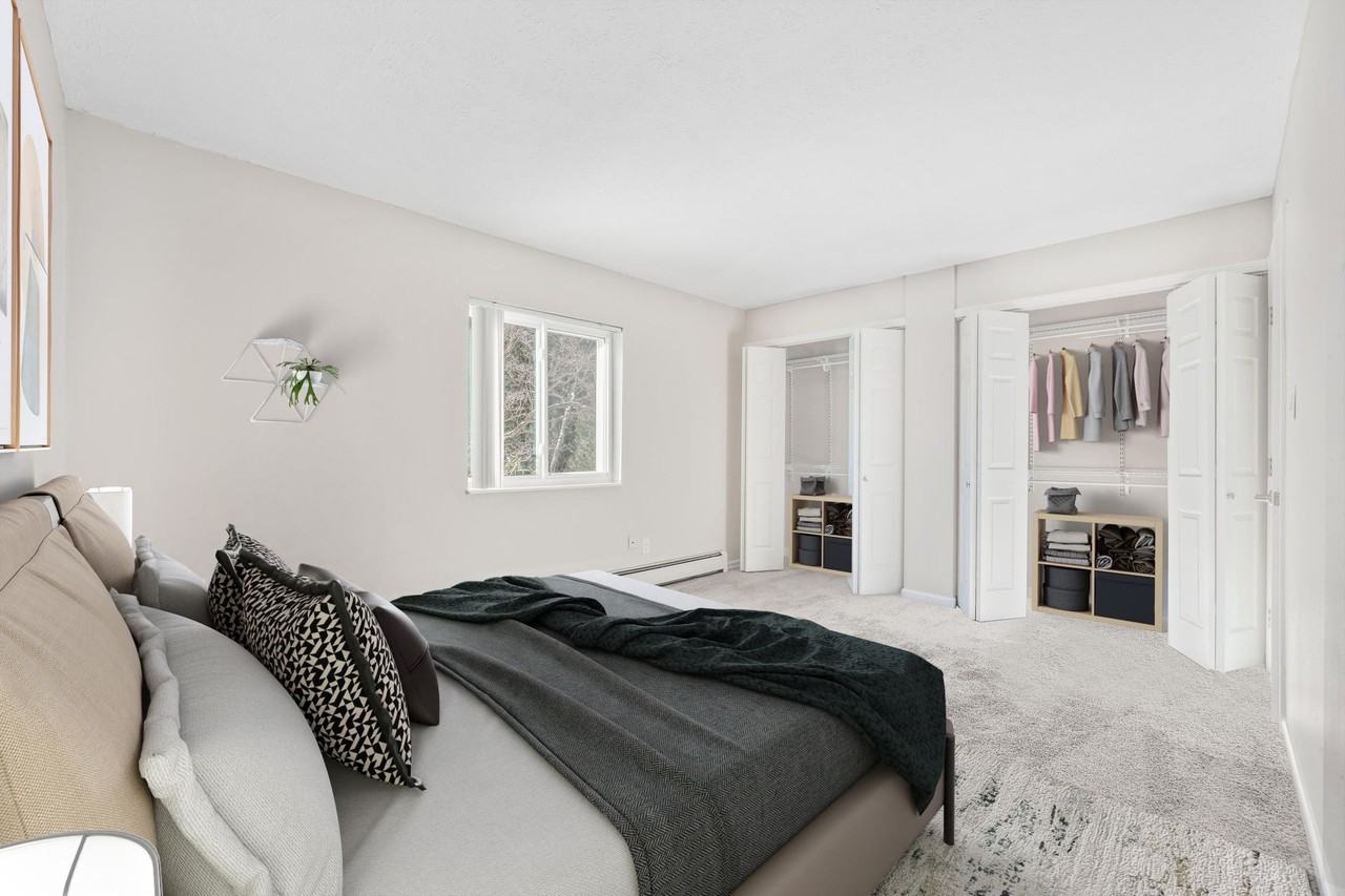 The Hillcrest Apartments - Photo 7 of 50