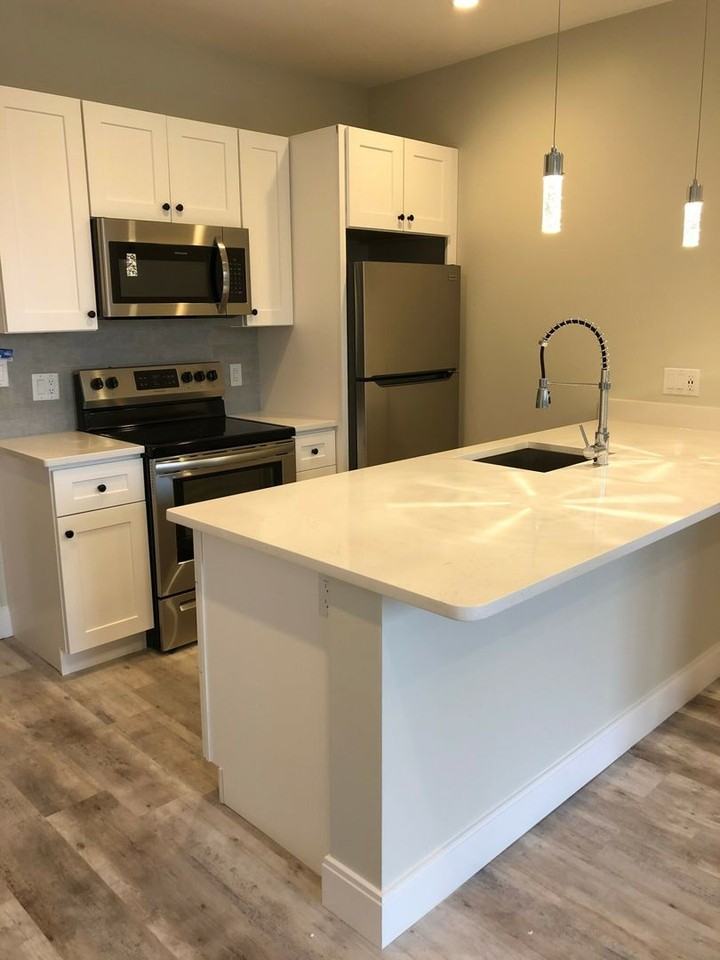 1455 Tremont St - Photo 4 of 7