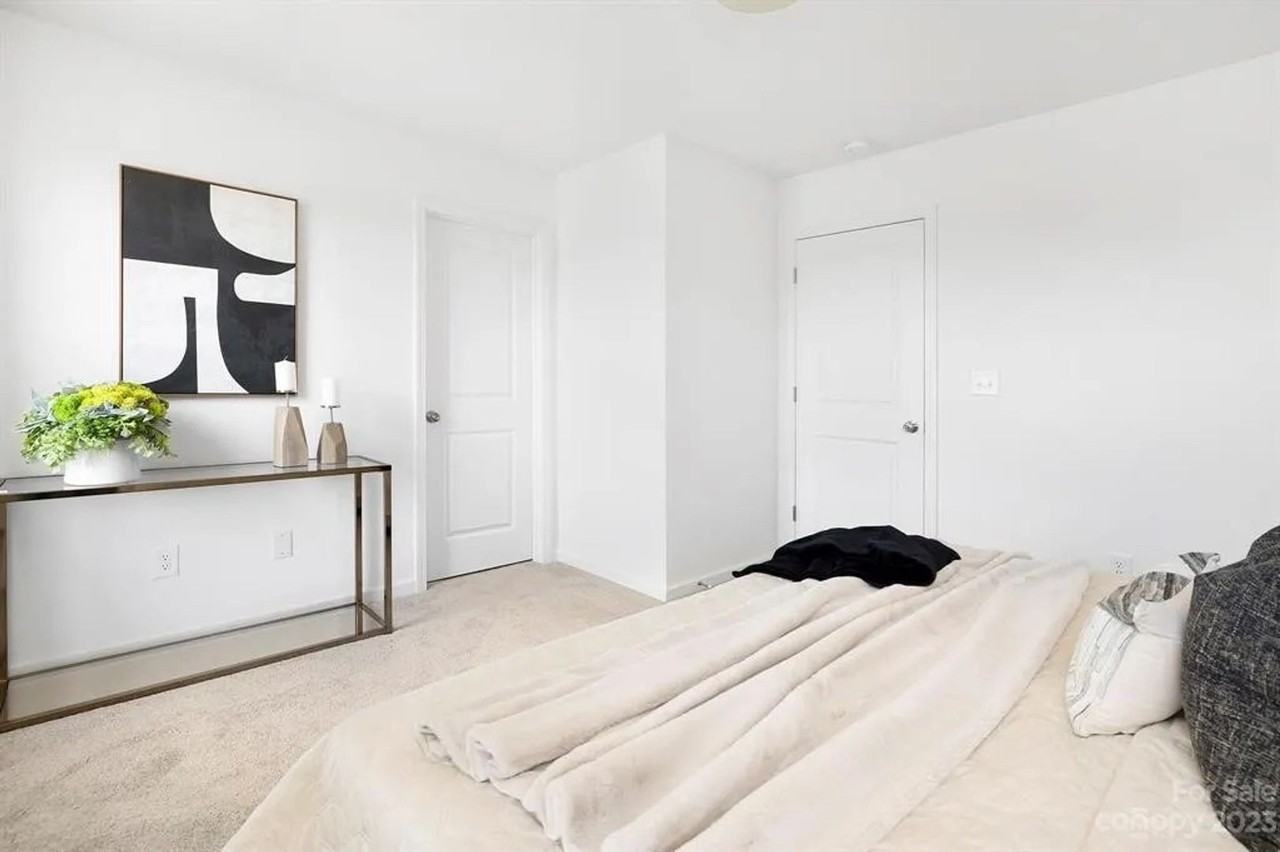 15128 Scoter St - Photo 6 of 15