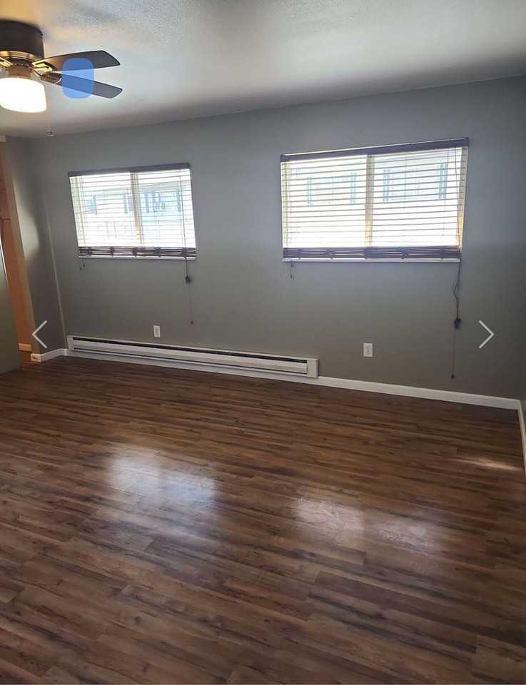 427 Smithridge Park - Photo 2 of 12