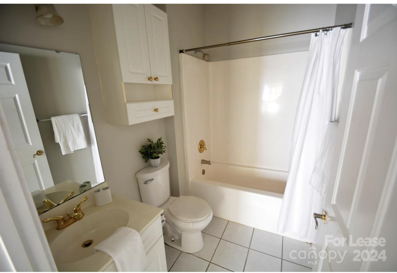 9058 Meadow Vista Rd - Photo 7 of 8