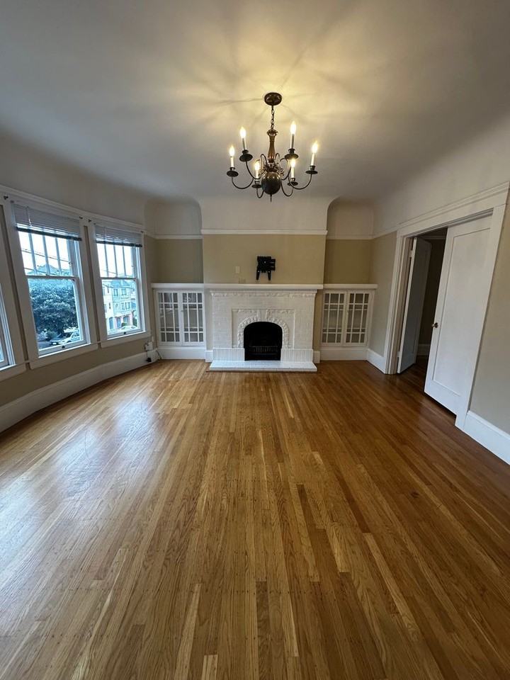14461448 18th Ave - Photo 3 of 30