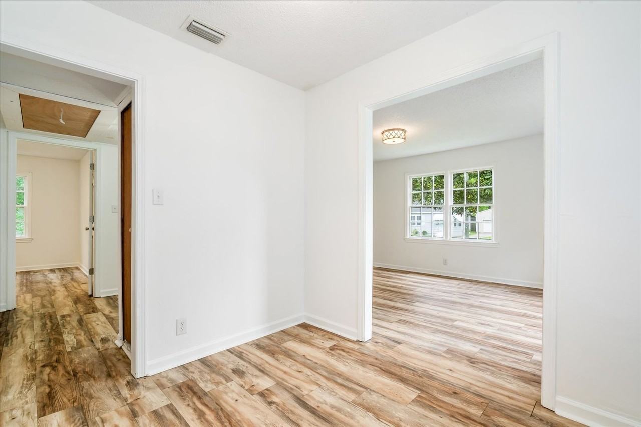 2507 Taylor Ave - Photo 6 of 20