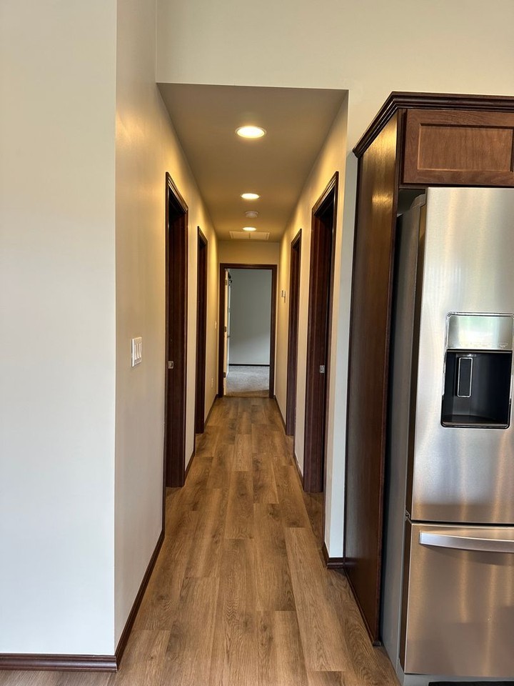 444 S Kansas Loop - Photo 7 of 23