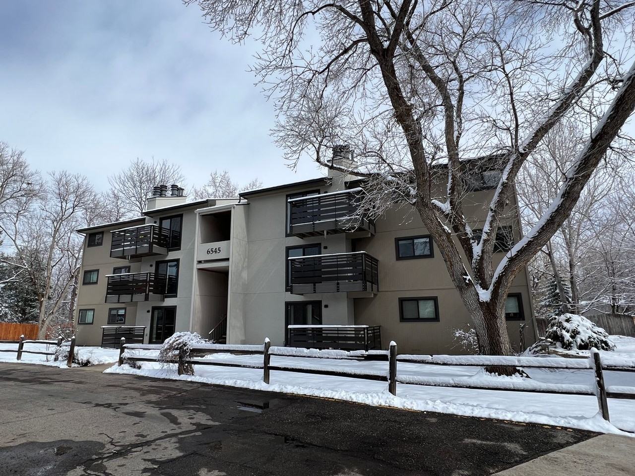 6545 Kalua Rd Unit D304 - Photo 2 of 14